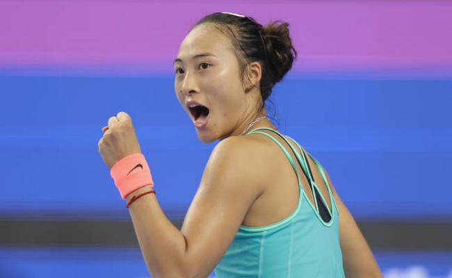 WTA Elite Trophy. Чжэн Циньвэнь продлила свою победную серию, одолев Векич