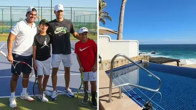 Совместил полезное с приятным: Карлос Алькарас проводил частные тренировки по теннису во время своего отпуска