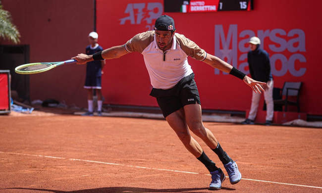 Марракеш. Берреттини впервые за год сыграет в четвертьфинале турнира ATP, Фонини победил первого сеяного во втором круге