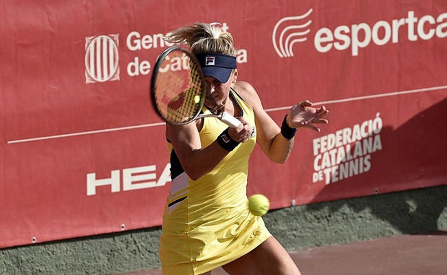 Байндл и Соболева вышли в четвертьфиналы турниров ITF, Завацкая проиграла во втором круге