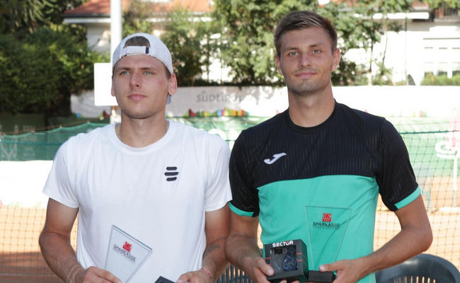 Больцано (M25). Овчаренко вперше в сезоні став чемпіоном турніру ITF у парі