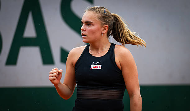 Сара Бейлек - о победе над Мартой Костюк на Ролан Гаррос: "Рада, что смогла немного подавить свою соперницу"