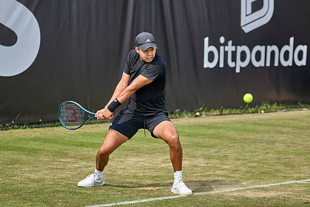 Майорка. 19-річний Тьєн переміг 10-ту ракетку світу на шляху до чвертьфіналу і встановив віковий національний рекорд