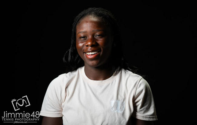 Виктория Мбоко - о победе над Рыбакиной в Монреале: "Даже когда у нее был матчбол, я сумела остаться в игре - это действительно радует"