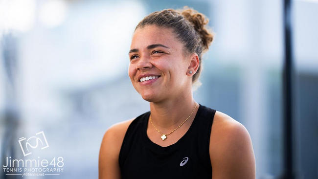 Жасмин Паолини - о победе над Саккари: "Честно говоря, я даже хотела, чтобы она ошиблась при подаче на матчболе, подарив мне двойную"