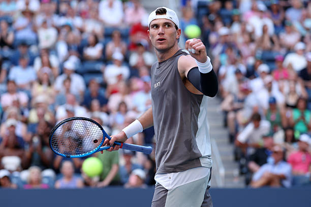 US Open. Дрэйпер в трехчасовом поединке одолел "квалифаера", Фонсека и еще четыре теннисиста одержали дебютные победы на турнире