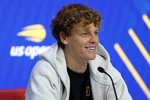 Янник Синнер: "Не хотел бы себе такую прическу, как у Алькараса"