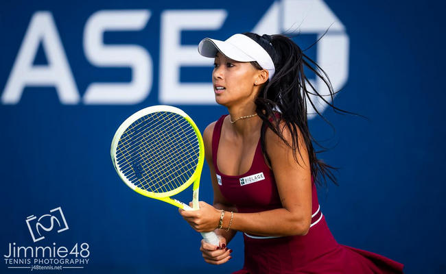 US Open. "Квалифаерка" Хон обыграла 20-ю ракетку мира Самсонову, Паолини и Вондроушова поспорят за место в 1/8 финала