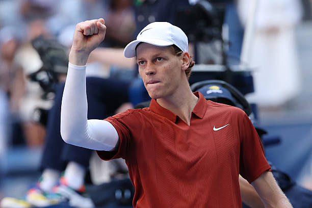 US Open. Синнер в четырех сетах победил Шаповалова, теннисист из пятой сотни рейтинга прошел в четвертый круг
