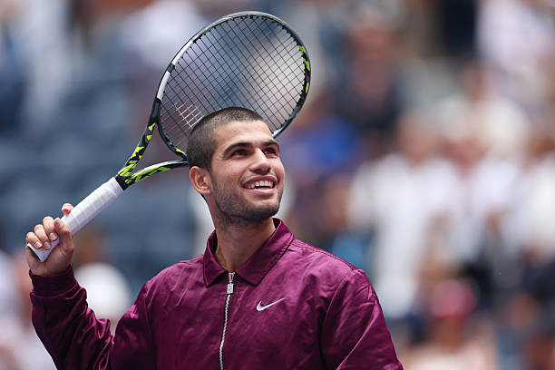 US Open. Алькарас без проблем победил Легечку и третий раз сыграет в полуфинале турнира