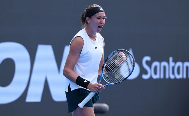 Гвадалахара. Бартунькова впервые вышла в четвертьфинал, Стивенс не смогла прервать серию поражений