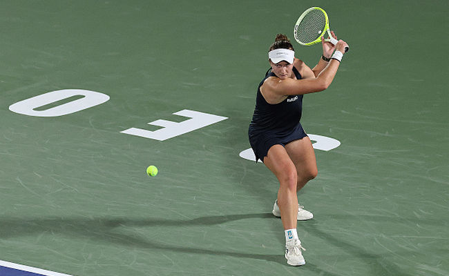 Сеул. Крейчикова отыграла матчболы в противостоянии с Радукану, Зайдель победила действующую чемпионку