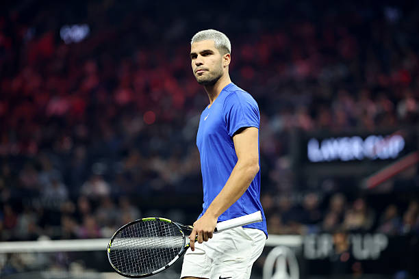 "Это раздражало". Карлос Алькарас объяснил почему проиграл Тэйлору Фритцу на Кубке Лейвера