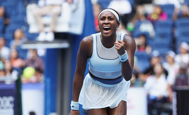 Пекин. Гауфф одержала волевую победу над Фернандес, Анисимова и Мухова встретятся в 1/8 финала