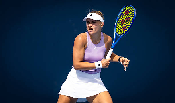 Плейфорд (W75). Стародубцева легко выиграла свой матч второго круга, Завацкая не смогла пройти в четвертьфинал