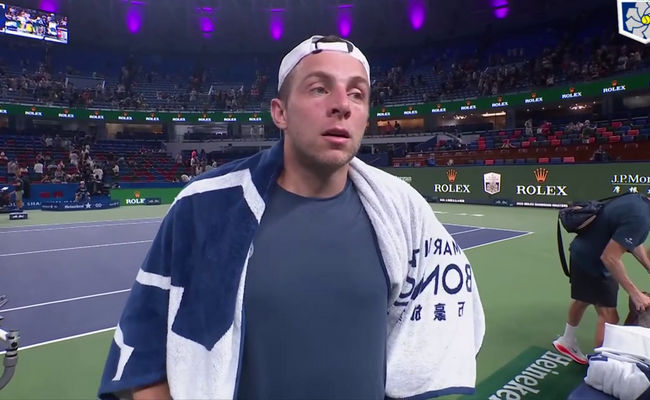 Таллон Грикспор - после матча против Синнера: "Это не тот способ, которым хочется выигрывать"