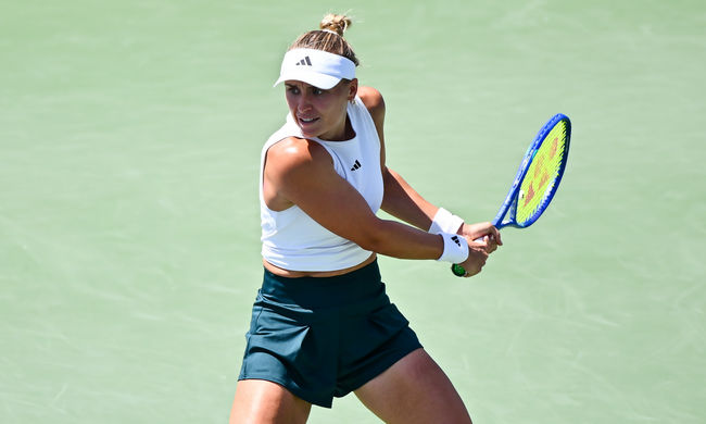 Нинбо. Стародубцева прервала серию поражений, победив на старте отбора