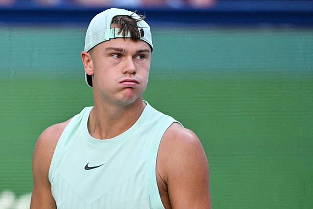 Хольгер Руне - о своей травме: "Мне нужно прооперироваться уже на следующей неделе"