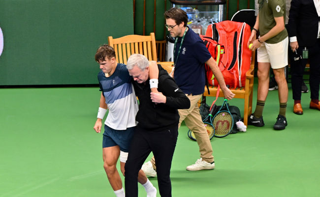 Мама Хольгера Руне - о травме сына: "Предварительно мы ожидаем, что восстановление может занять до шести месяцев"