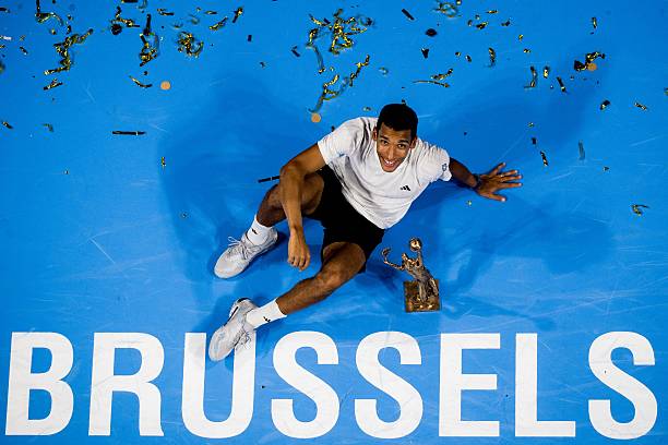 Брюссель. Оже-Альяссим стал новым чемпионом и повторил национальный рекорд