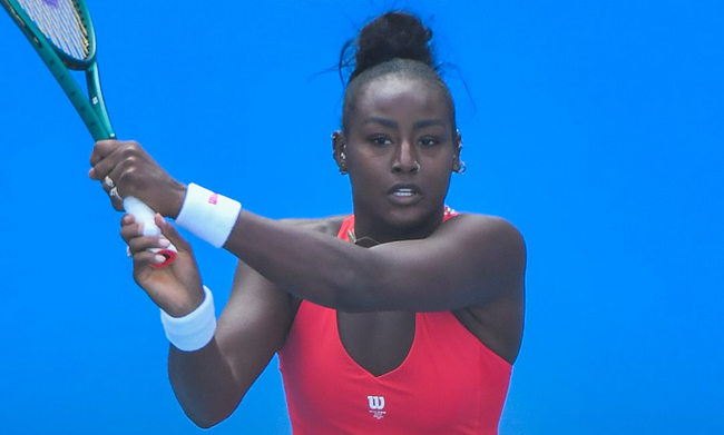 Цзюцзян. Чемпионка Гуанчжоу проиграла сопернице без рейтинга, Паркс и Голубич стартовали с побед