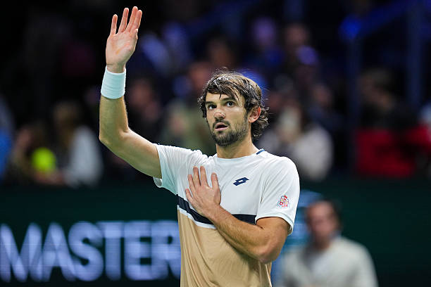 Париж. Вашеро снова победил своего кузена, Димитров снялся с турнира