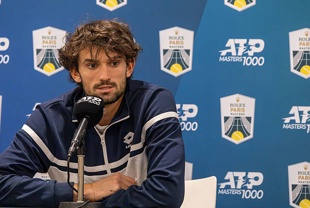 Валентен Вашеро - о победе над своим кузеном в Париже: "Я немного вымотан, но у меня будет время восстановиться к завтрашнему дню"