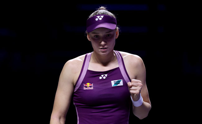 Елена Рыбакина - о победе над Анисимовой: "Перед игрой, на разминке, я чувствовала себя немного вялой, не было энергии, но потом смогла собраться"