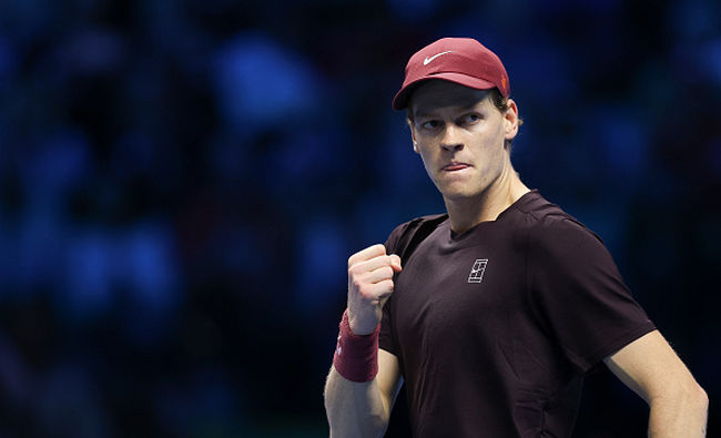 ATP Finals. Синнер обыграл де Минора и третий сезон подряд вышел в финал