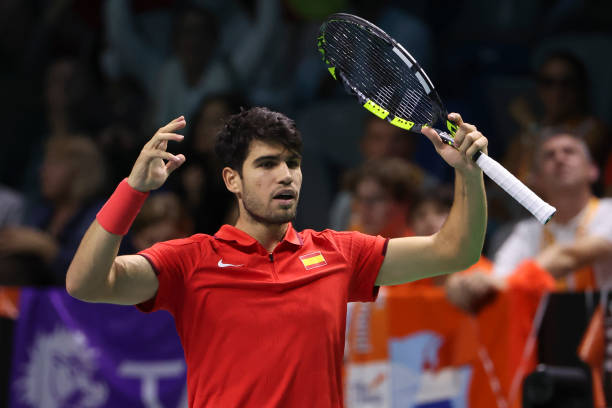 "З важким серцем повертаюся додому". Карлос Алькарас не зіграє за збірну Іспанії у фіналі Кубка Девіса