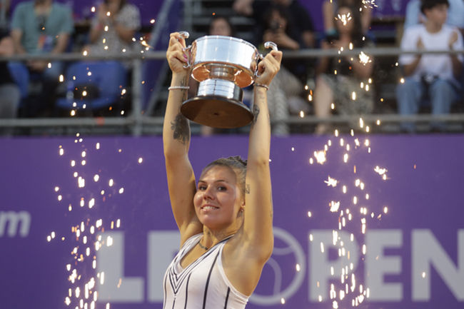 Александра Олейникова: "Этот титул для моего отца, который сейчас в ВСУ - он верил, что я войду в топ-100, когда никто больше не верил"