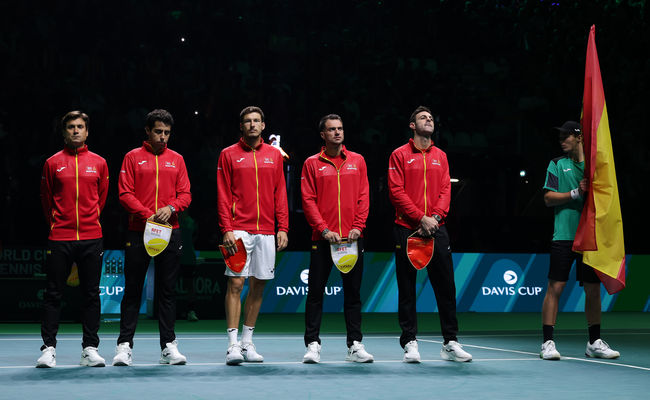 Збірна Іспанії - після поразки у фіналі Кубка Девіса: "У вирішальні моменти поєдинку Італія зіграла дуже сильно"