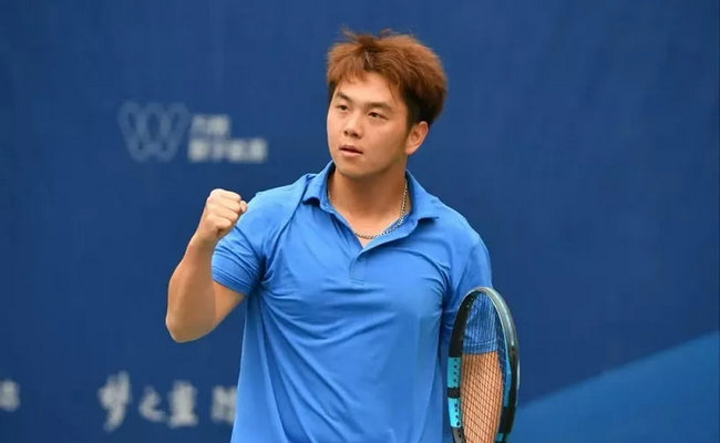 Китайський тенісист отримав дискваліфікацію на 12 років і великий штраф за участь у договірних матчах
