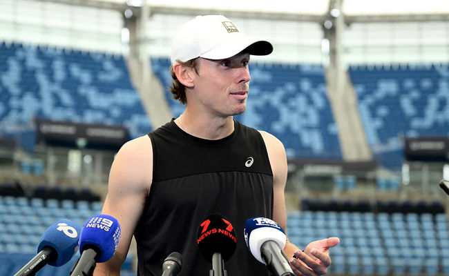 Алекс де Минор: "Мне нужно работать над своей игрой, искать новые козыри - быть готовым чаще рисковать и больше ломать привычный ход матча"