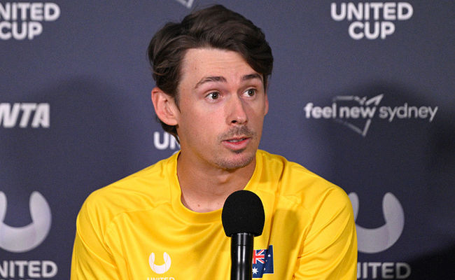 Алекс де Минор: "Перенос даты начала United Cup позволил мне впервые за семь-восемь лет провести Рождество с семьей"