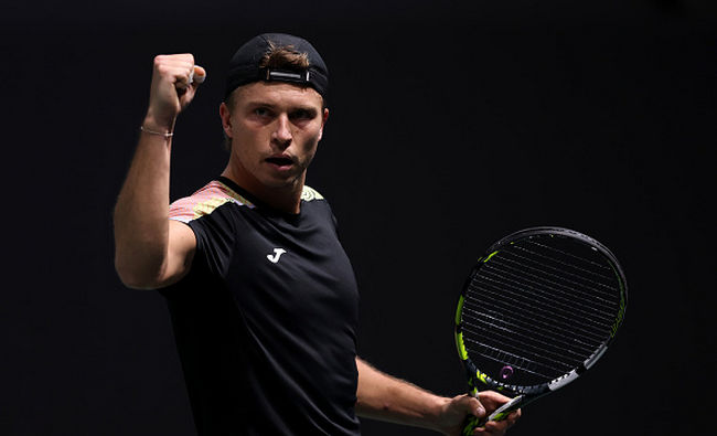 Гонконг. Мюллер начал защиту титула, Сонего остановил беспроигрышную серию Сакамото