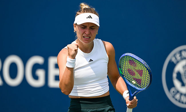 Australian Open. Стародубцева у двох сетах обіграла Томову та вийшла до основної сітки