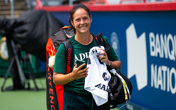 "Сейчас я наконец-то могу просто дышать свободно". Дарья Касаткина объявила о получении австралийского паспорта