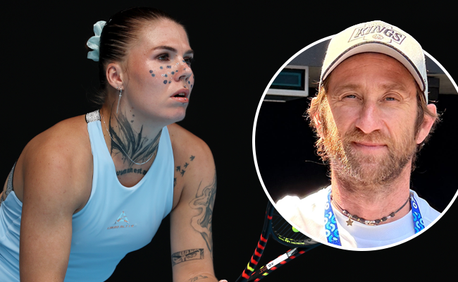 "Моя повага і захоплення мужністю вашого опору". Колишній тренер Данила Медведєва підтримав Олександру Олійникову