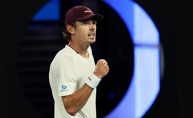 Australian Open. Де Мінор зупинив переможну серію Бублика та вийшов до чвертьфіналу