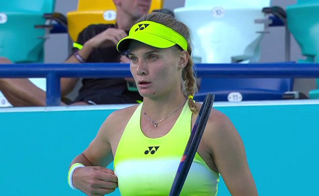 Абу-Даби. Ястремская выиграла свой стартовый матч в двух сетах