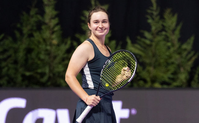 Клуж-Напока. Снигур одержала непростую победу над Юань Юэ и впервые сыграет в полуфинале