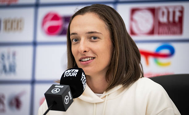 Іга Швьонтек: "Можу сказати, що на тренуваннях у Досі подача була кращою, ніж у Мельбурні, але, звісно, тепер потрібно перенести це і в матч"