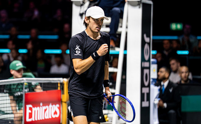 Роттердам. Де Мінор обіграв Умбера та встановив нове досягнення на турнірі