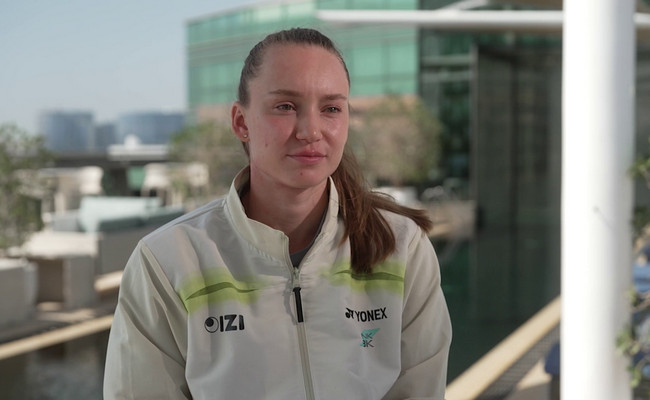 Елена Рыбакина - перед стартом в Дубае: "На прошлой неделе я немного заболела, но было бы обидно пропустить турнир, когда ты играешь дома"