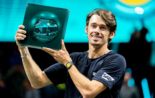 Роттердам. Де Минор остановил победную серию Оже-Альяссима и стал новым чемпионом