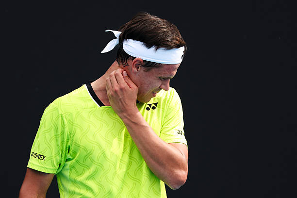 Рио-де-Жанейро. Три бразильских тенниста проиграли на старте домашних соревнований, Альтмайер не смог победить "лаки лузера"