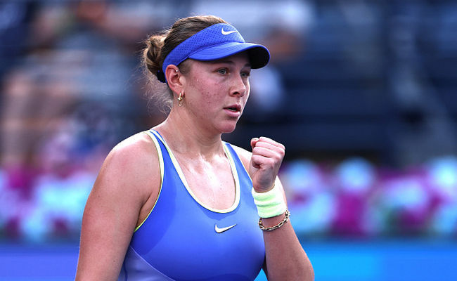 Дубай. Пегула и Анисимова победили участниц прошлогоднего финала и встретятся в полуфинале
