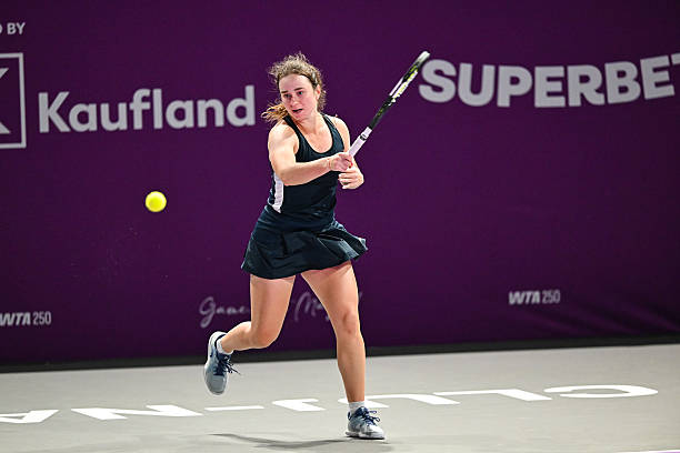 Финал Снигур в Португалии, Завацкая и Овчаренко стартуют в квалификации "челленджеров": расписание игрового дня для украинских теннисистов