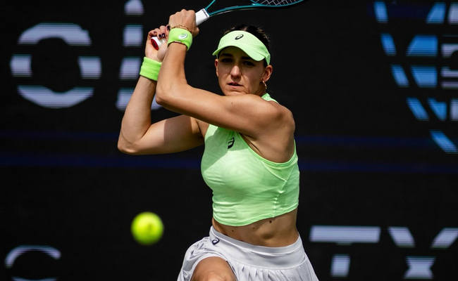 Остин. Масарова впервые за полтора года сыграет в 1/4 финала, Томлянович обыграла вторую сеяную Йович